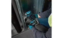 Aparafusadora de Impacto BL 40V máx XGT 210NM Makita TD003GZ