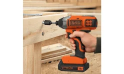 Aparafusadora de Impacto 18V 2AH Black & Decker BDCIM18D1A-QW