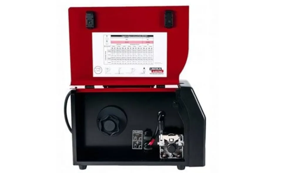 Aparelho de Soldar MIG/MMA/TIG Lincoln Bester 190C Multi B18259-1
