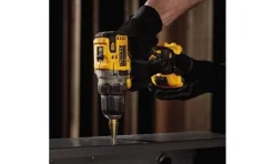 Berbequim Aparafusador Sem Escovas XR 12V Dewalt DCD701N-XJ