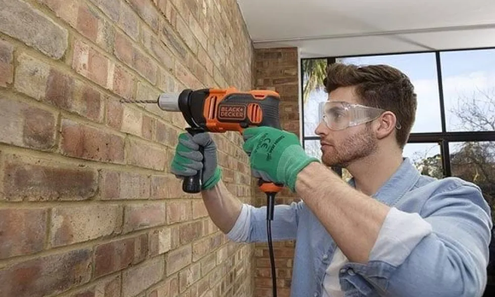 Berbequim com Percussão 850W Black & Decker BEH850K-QS