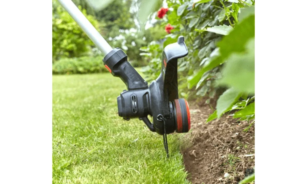 Black & Decker Aparador 36V 2,5Ah 33cm BCSTE636L1