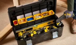 Caixa de Ferramentas Pro com Asa de Alumínio Stanley FMST1-75791