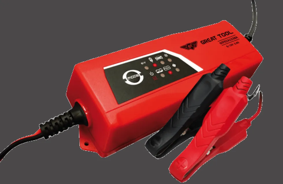 Carregador Eletrónico 6V-12V 3,8A Great Tool FECA1238A