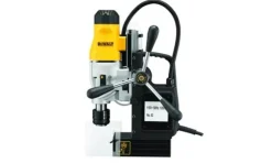 Coluna Electromagnética c/ Berbequim Dewalt DWE1622K-QS