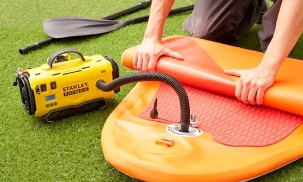 Compressor sem fio FATMAX® 20V Stanley SFMCE520B-QW