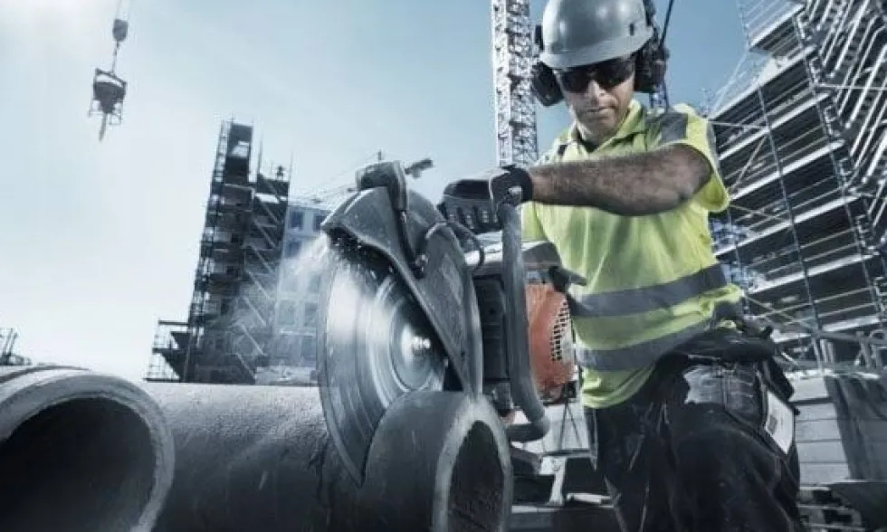 Cortadora a Gasolina 2T 4.8kW 400mm Husqvarna K970 + Disco TACTI-CUT S50
