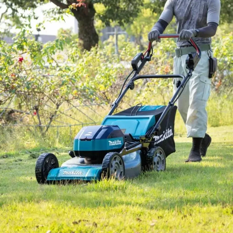 Cortador de Relva Autopropulsado Makita LM004JB101