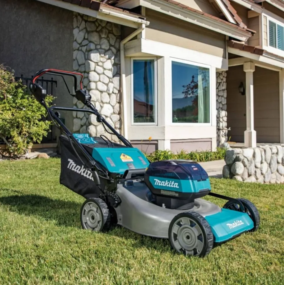 Cortador de Relva XGT 40V Makita LM002GT201