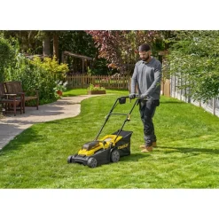 Corta-relvas 37cm V20 2x18V Stanley SCMWP3701N-XJ