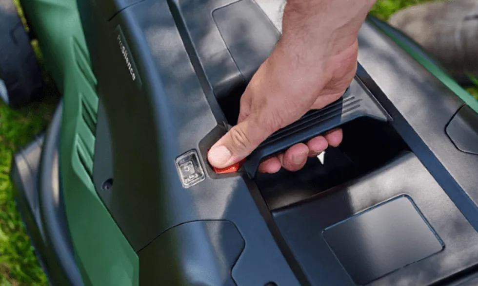 Corta Relvas Eléctrico AdvancedRotak 650 Bosch 06008B9200