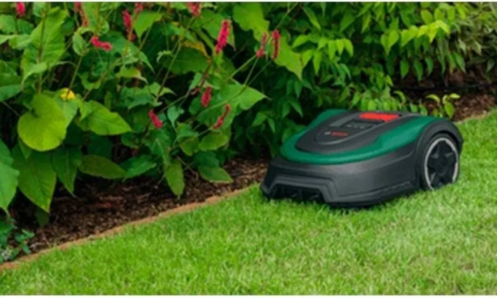 Corta-Relvas Robótico 18V Indego M 700 Bosch 06008B0303