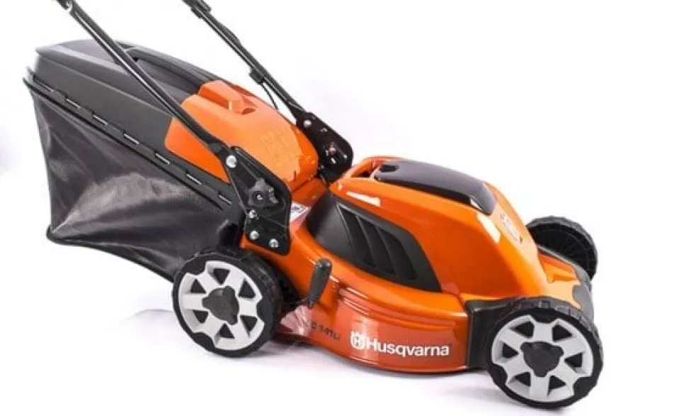 Corta Relvas 36V 4.0Ah 41cm Husqvarna LC141Li Kit
