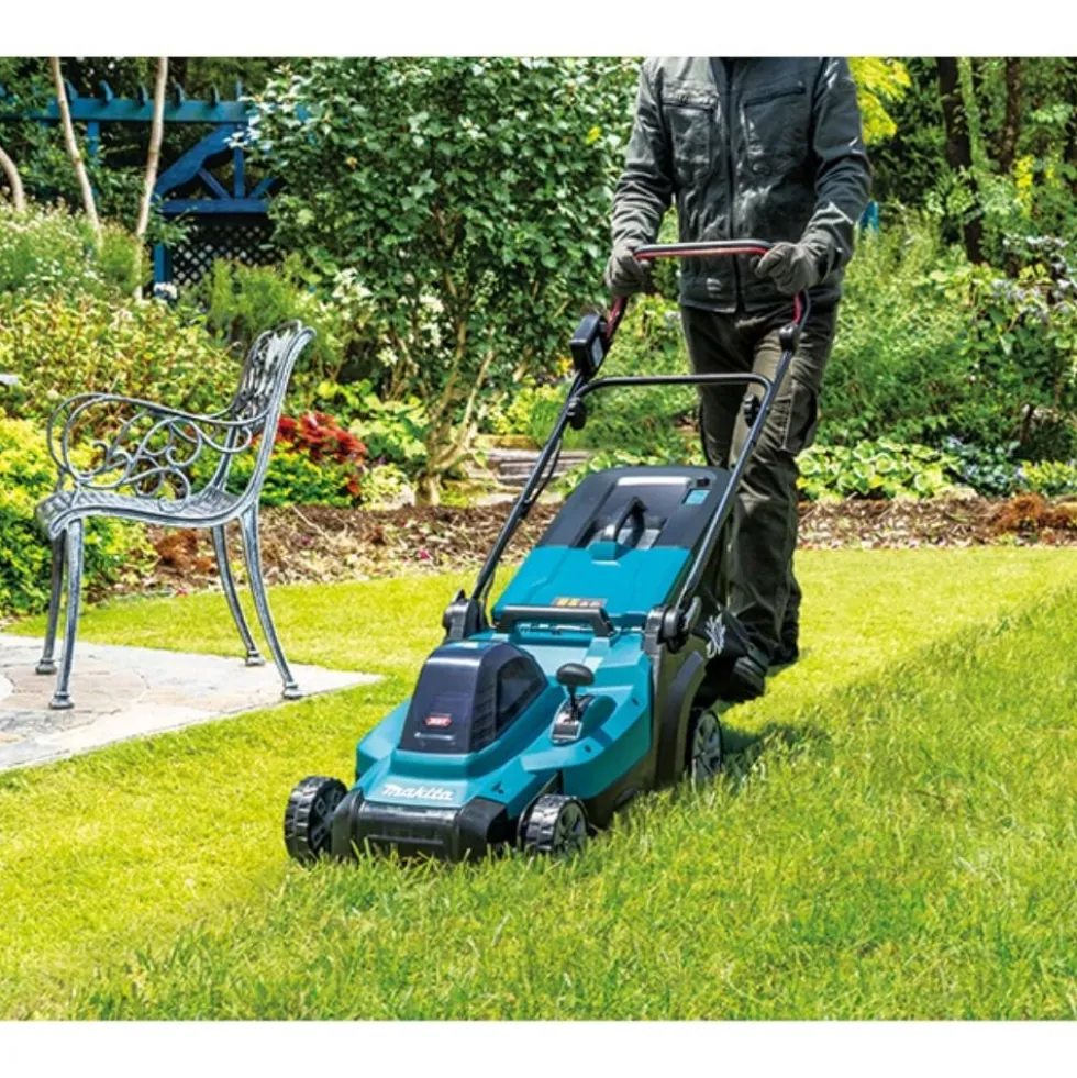 Corta-relvas 40Vmax 43cm 50L Makita LM004GZ