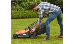 Corta-Relva 1600W 38cm Black & Decker BEMW471BH-QS