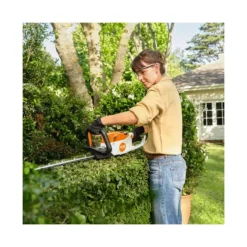 Corta Sebes HSA 60 60CM + Bateria AK 10 2.0Ah + Carregador AL 101 Stihl HA060113548