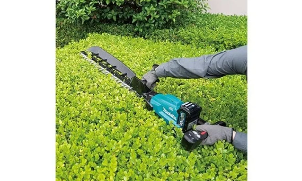 Corta-sebes 40Vmáx. XGT de 75cm Makita UH014GZ