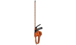 Corta-sebes 700W 70cm Black&Decker GT7030QS