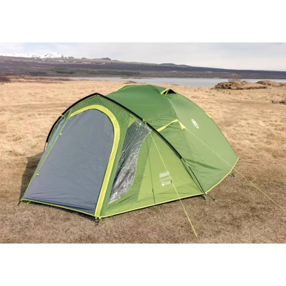 Darwin 4+ Blackout Coleman 2209451