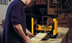 Desengrossadeira Portátil 1800W DeWalt DW733