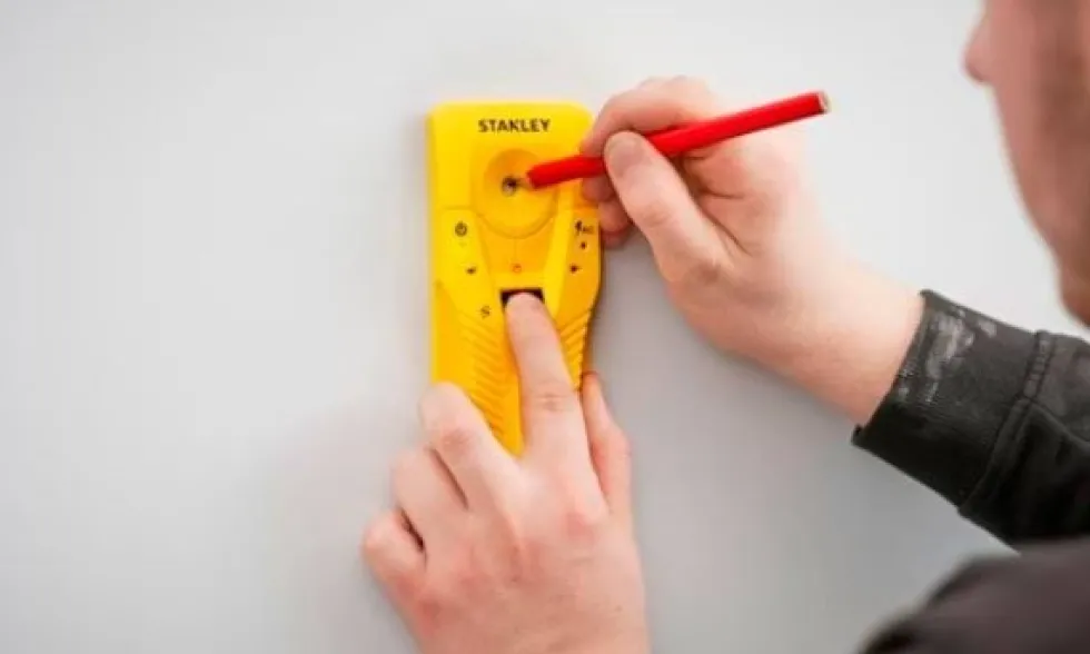 Detetor de Estruturas S100 Stanley STHT77587-0
