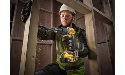 Dewalt Berbequim Aparafusador XR 18V 13mm 74Nm DCD799NT-XJ