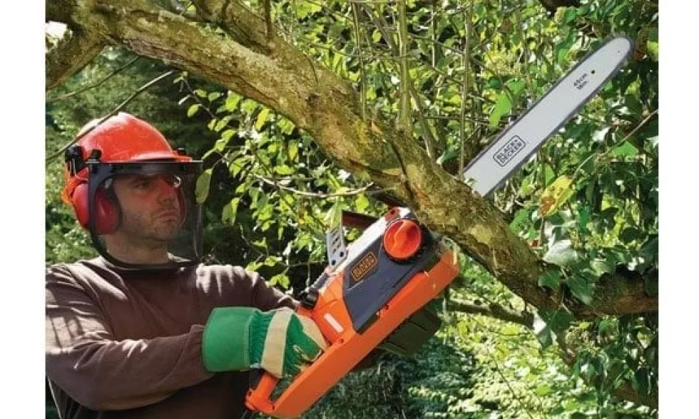 Eletrosserra 2200W 45cm Black&Decker CS2245-QS