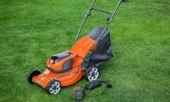 Escarificador a Bateria 36V 4.0Ah 37cm Husqvarna LC137i Kit