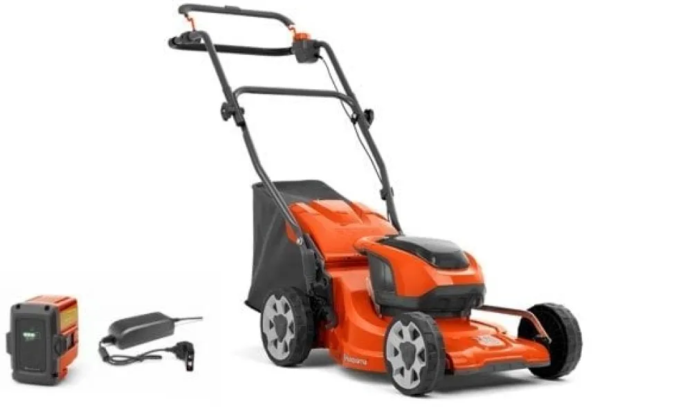 Escarificador a Bateria 36V 4.0Ah 37cm Husqvarna LC137i Kit
