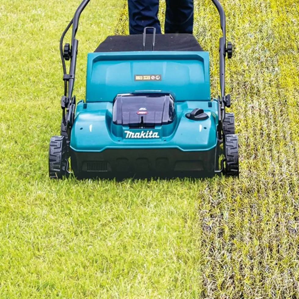 Escarificador XGT 40Vmáx 38cm 50L Makita UV001GZ