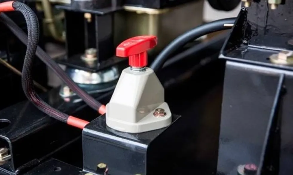 Gerador Trifásico a Diesel Aberto 60 kVA Hyundai DHY66KE