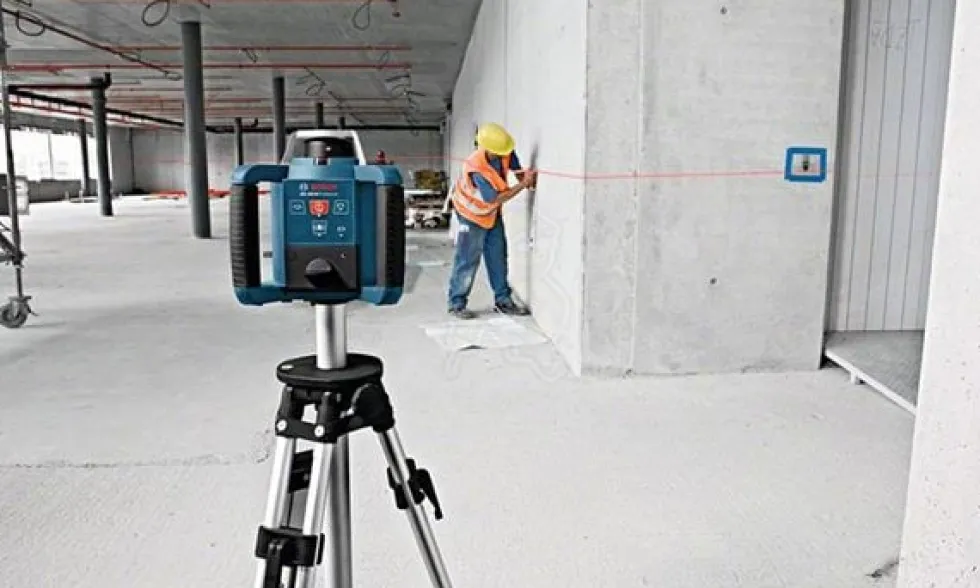 Kit Nível Giratório 300m Bosch GRL 300 HV Professional Promo