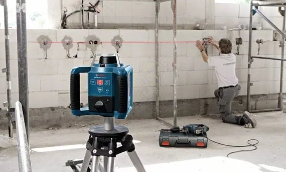 Kit Nível Giratório 300m Bosch GRL 300 HV Professional Promo