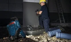 Lanterna Bosch GLI 18V-2200 C Professional