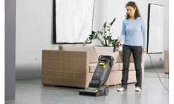 Lavadora/Aspiradora Karcher BR 30/4 C