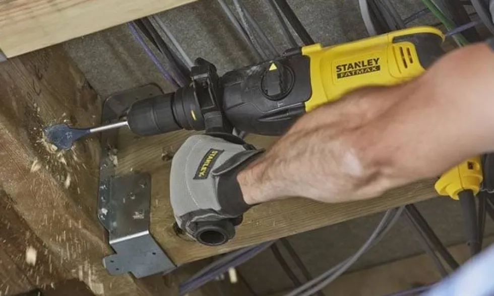 Martelo Combinado FATMAX 800W + Bucha Stanley SFMEH210K-QS
