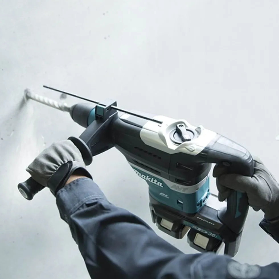 Martelo combinado 40mm 18Vx2 Makita DHR400ZKUN