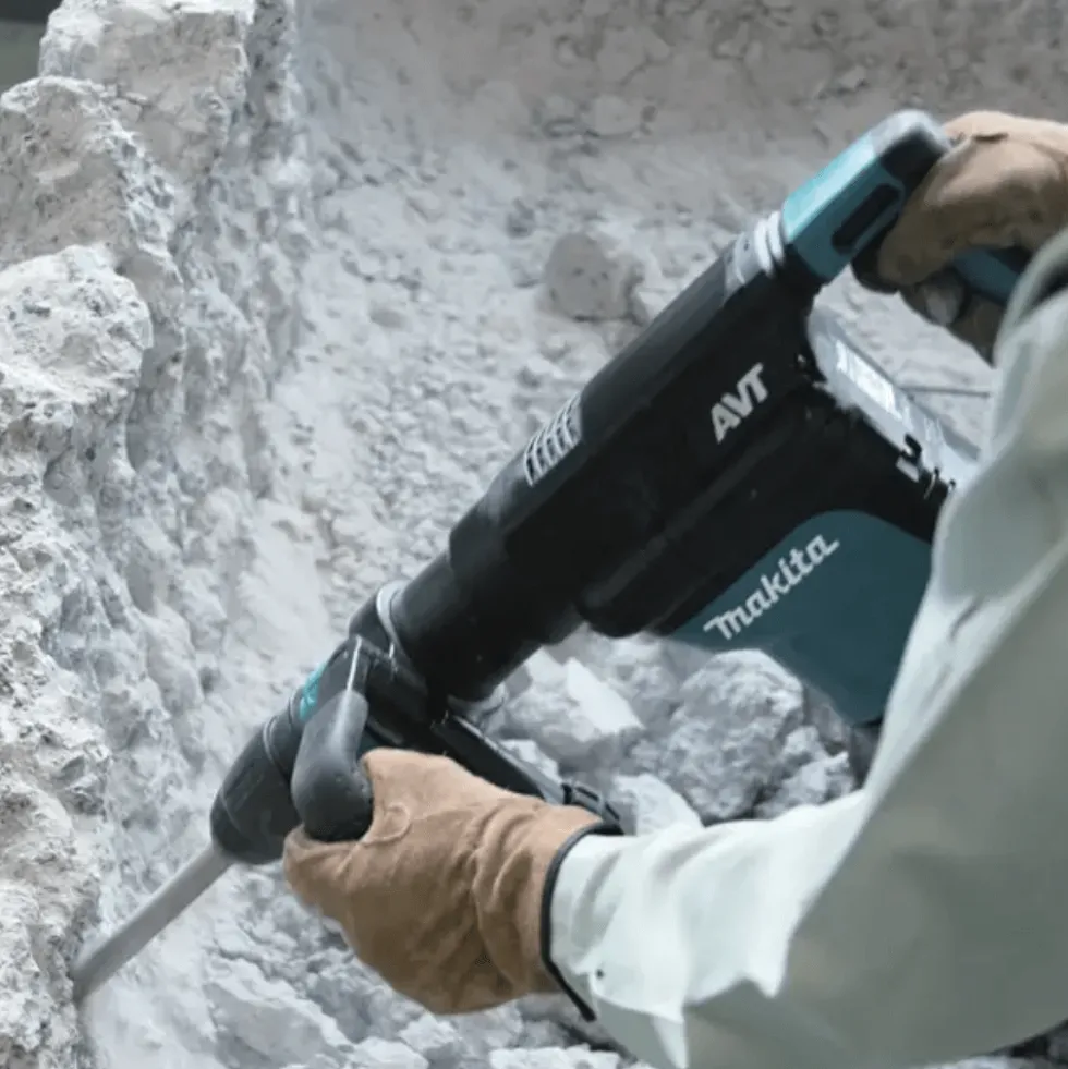 Martelo Demolidor Makita HM1111C