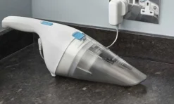 Mini-Aspirador de Mão Dustbuster 3,6V Black & Decker NVC115JL