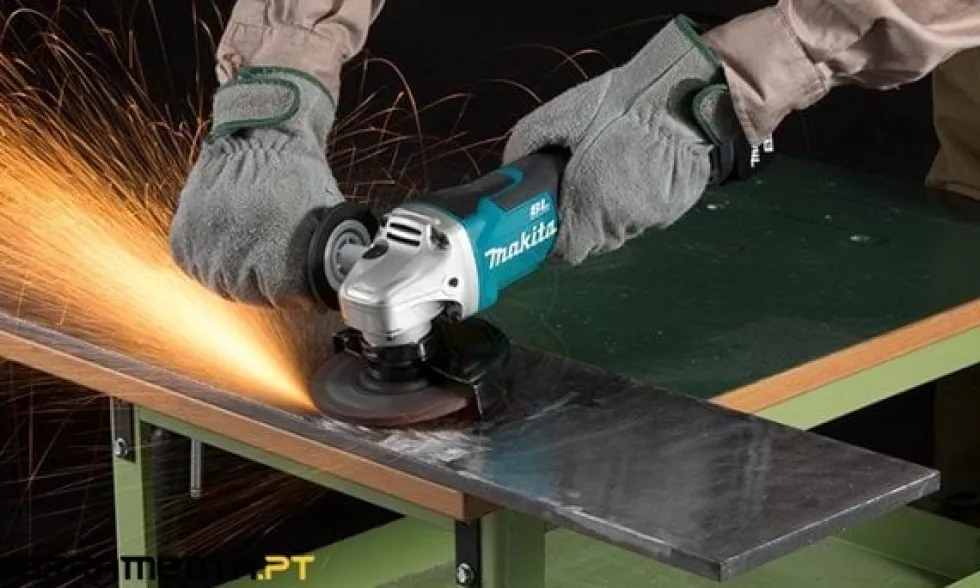 Mini Rebarbadora Makita 18V 125mm Makita DGA517Z