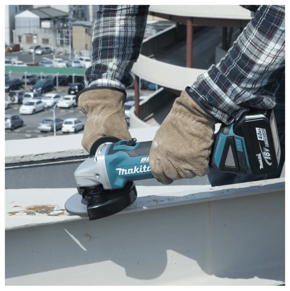 Mini Rebarbadora 125mm 18V Makita DGA504Z
