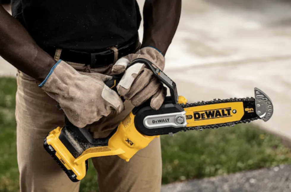 Motosserra de podar 20cm XR 18V 5Ah DeWalt DCMPS520P1-QW