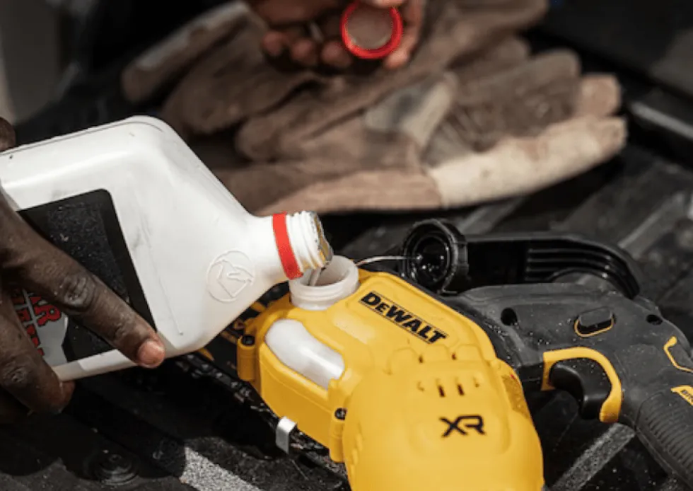 Motosserra de podar 20cm XR 18V 5Ah DeWalt DCMPS520P1-QW