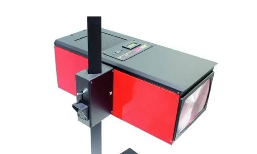 Máquina de Focar Faróis Kroftools 6900