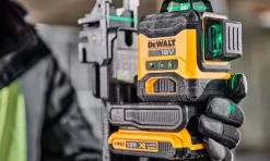 Nivel Laser Autonivelante Verde de 3 linhas 360º Dewalt DCLE34031N-XJ