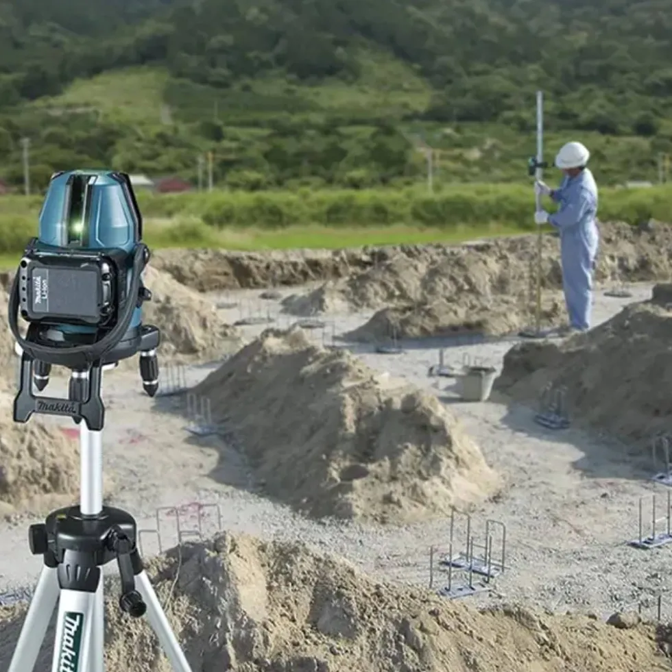Nível a Laser Verde Makita 12V CXT SK40GDZ