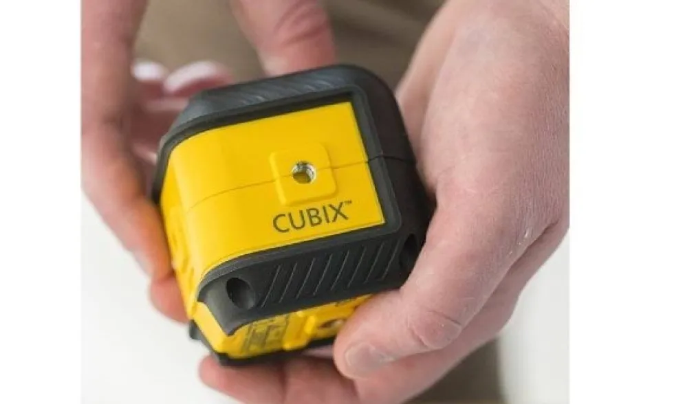 Nível Laser Cubix 12m Stanley STHT77498-1