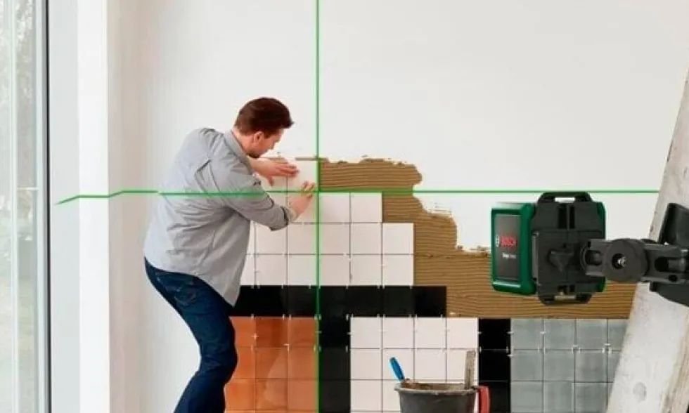 Nível Laser de Linhas QUIGO III GREEN Bosch 0603663C02