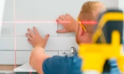 Nível Laser em Cruz Vermelho 15M Stanley FMHT77585-1