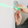 Nível Laser Verde em Cruz 2 Pontos Stanley FMHT77597-1